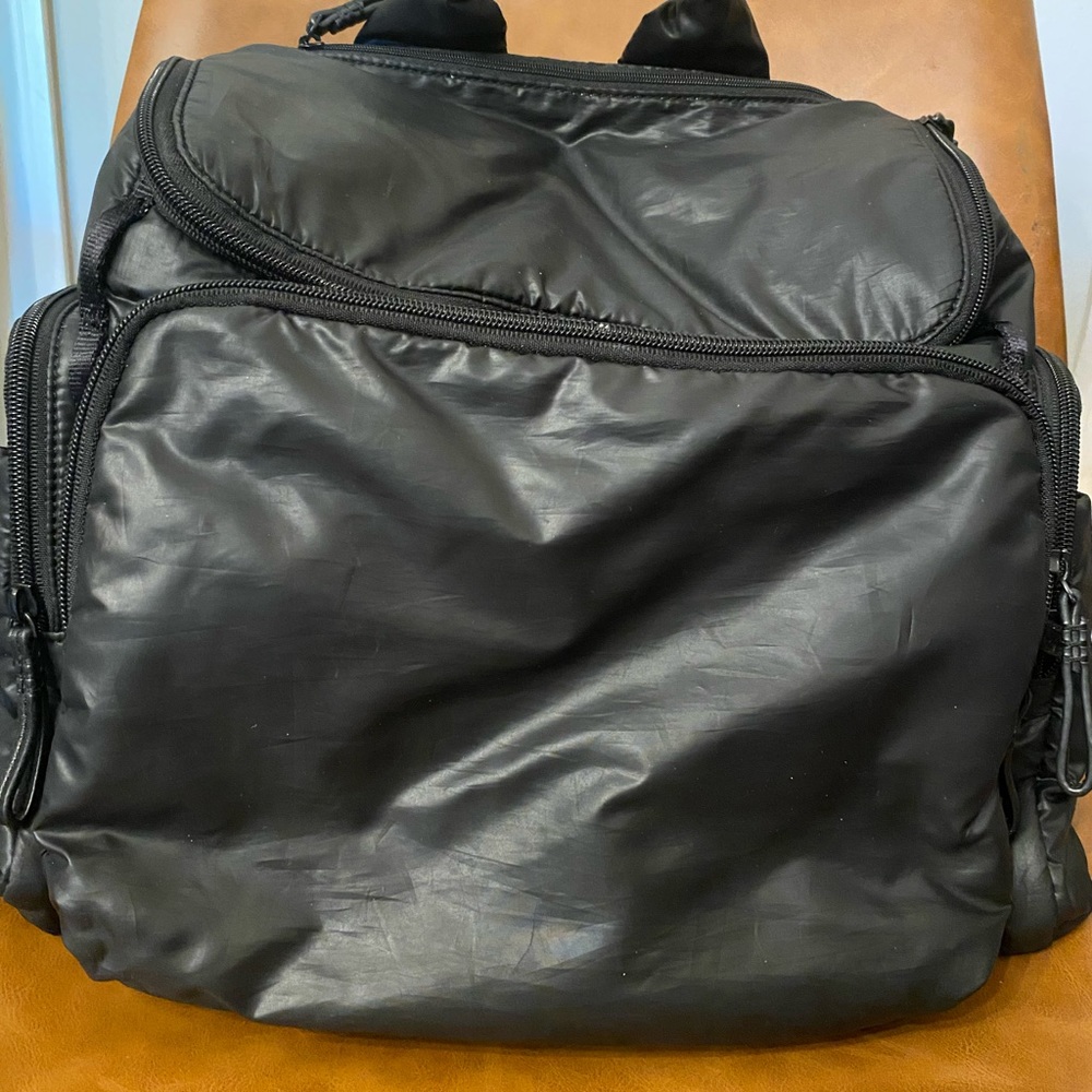 Caraa diaper bag (black) Medium